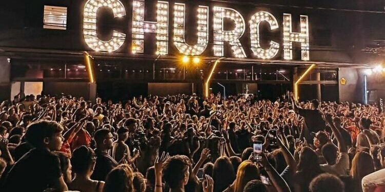 Voluntários da Church City de Anápolis partem para o Rio Grande do Sul em missão de ajuda