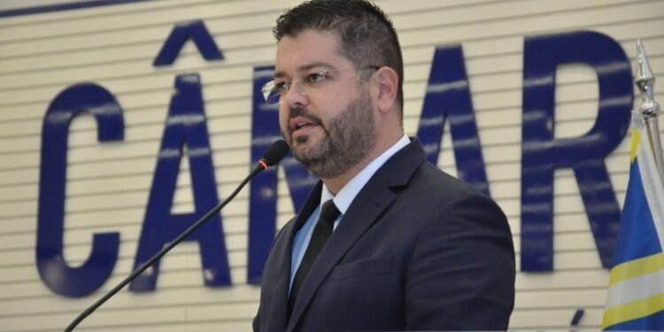 Conspiração Criminosa: Vereador Leandro Ribeiro expõe tentativa de difamação por rivais políticos