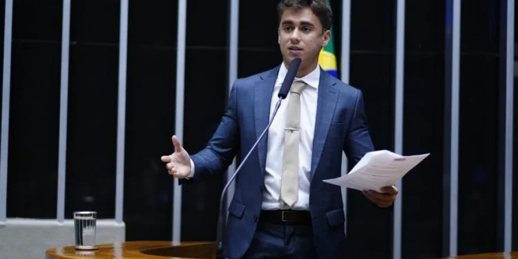 Lula faz o que quer e ninguém ousa contrariá-lo, afirma Augusto Nunes