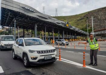 RS: um trecho de estrada está totalmente interditado e 16 parcialmente, aponta Ministério dos Transportes