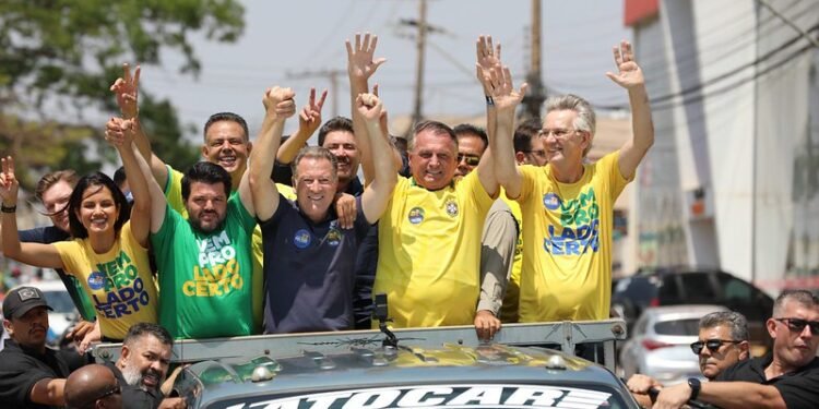 Jair Bolsonaro estará em Anápolis neste domingo (27) para acompanhar votação de Márcio Corrêa