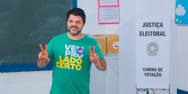 Márcio Corrêa promete trabalho incansável para cumprir compromissos como novo prefeito de Anápolis