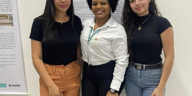 Alunos da FAMA participam de Jornada Científica sobre normas ABNT