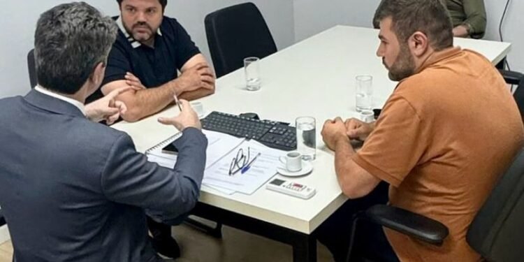 Prefeito eleito Márcio Corrêa e deputado Amilton Filho buscam apoio emergencial para saúde em Anápolis