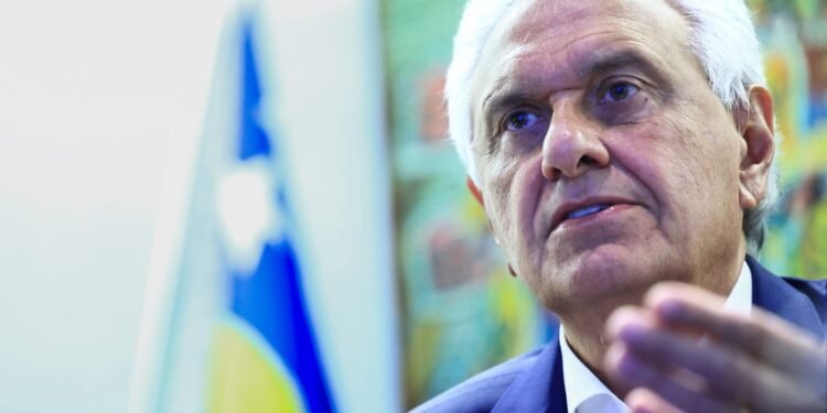 Governador Ronaldo Caiado critica PEC da Segurança Pública e diz que “não passará no Congresso”