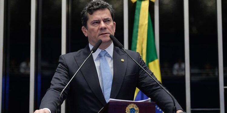 Sergio Moro detona política econômica de Lula e alerta: ‘Economia está derretendo’