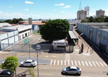 FAMA Centro Universitário promove ação gratuita de saúde e combate à dengue em Anápolis